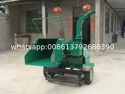 Trailer montado por sí mismo Woodchipper W-22